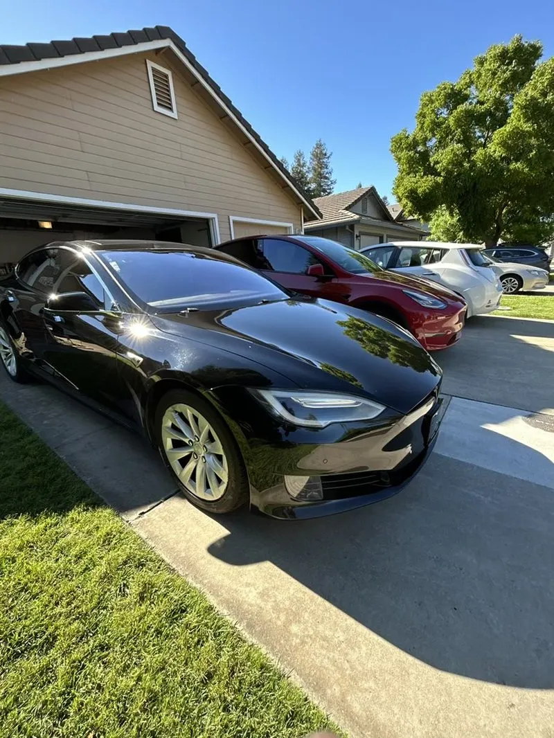 Paint correction mirror gloss on black Tesla Model S, mobile detailing Elk Grove CA